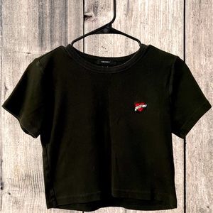 🔥 Junior’s Forever 21 cropped top 🔥